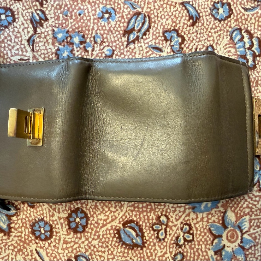 Warm Taupe Genuine Leather Ralph Lauren Tri-Fold Wallet with Gold Closure - Picture 3 of 6